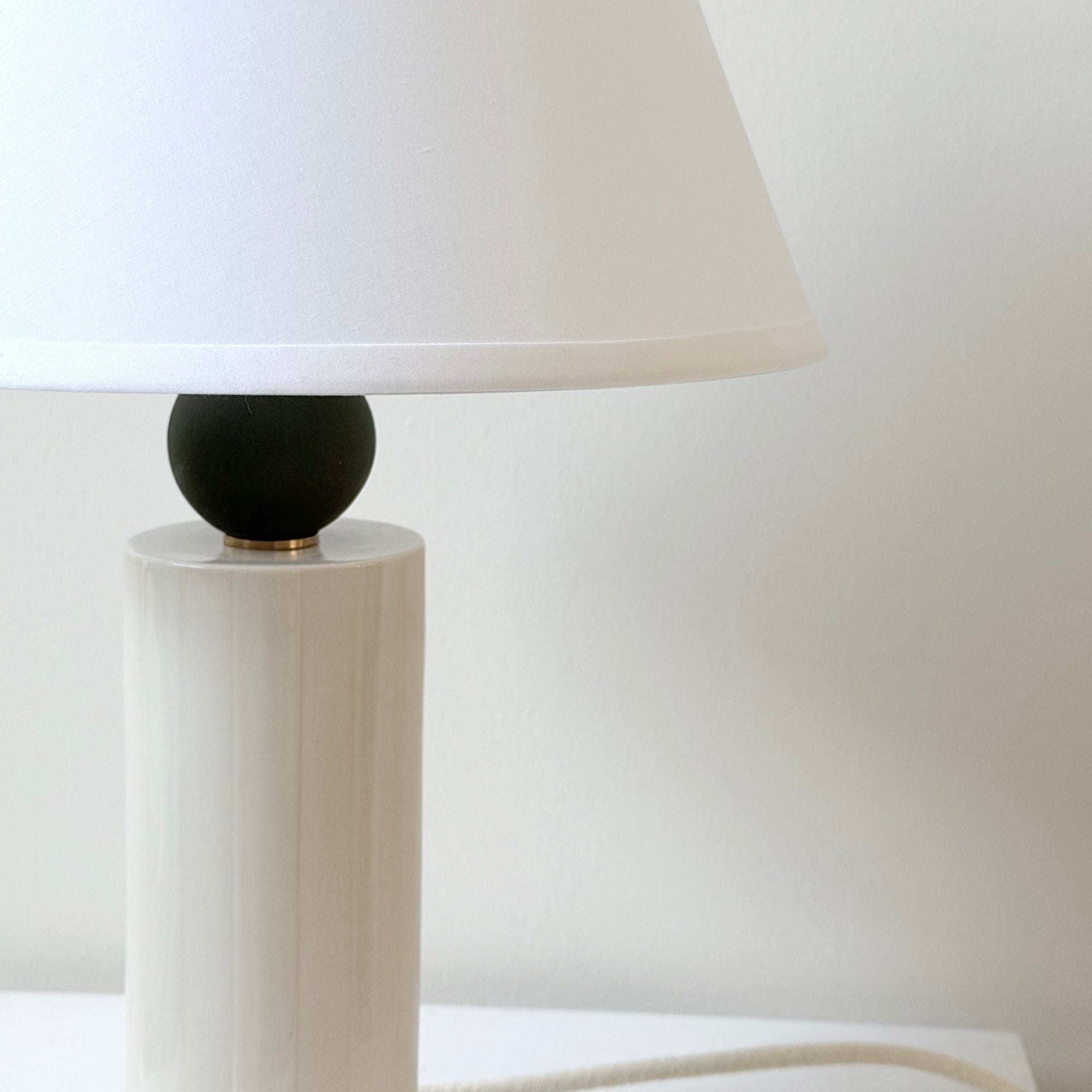 Pillar Table Lamp / Sample