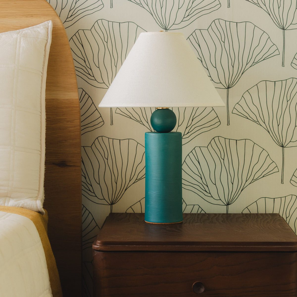 Pillar Table Lamp in Emerald