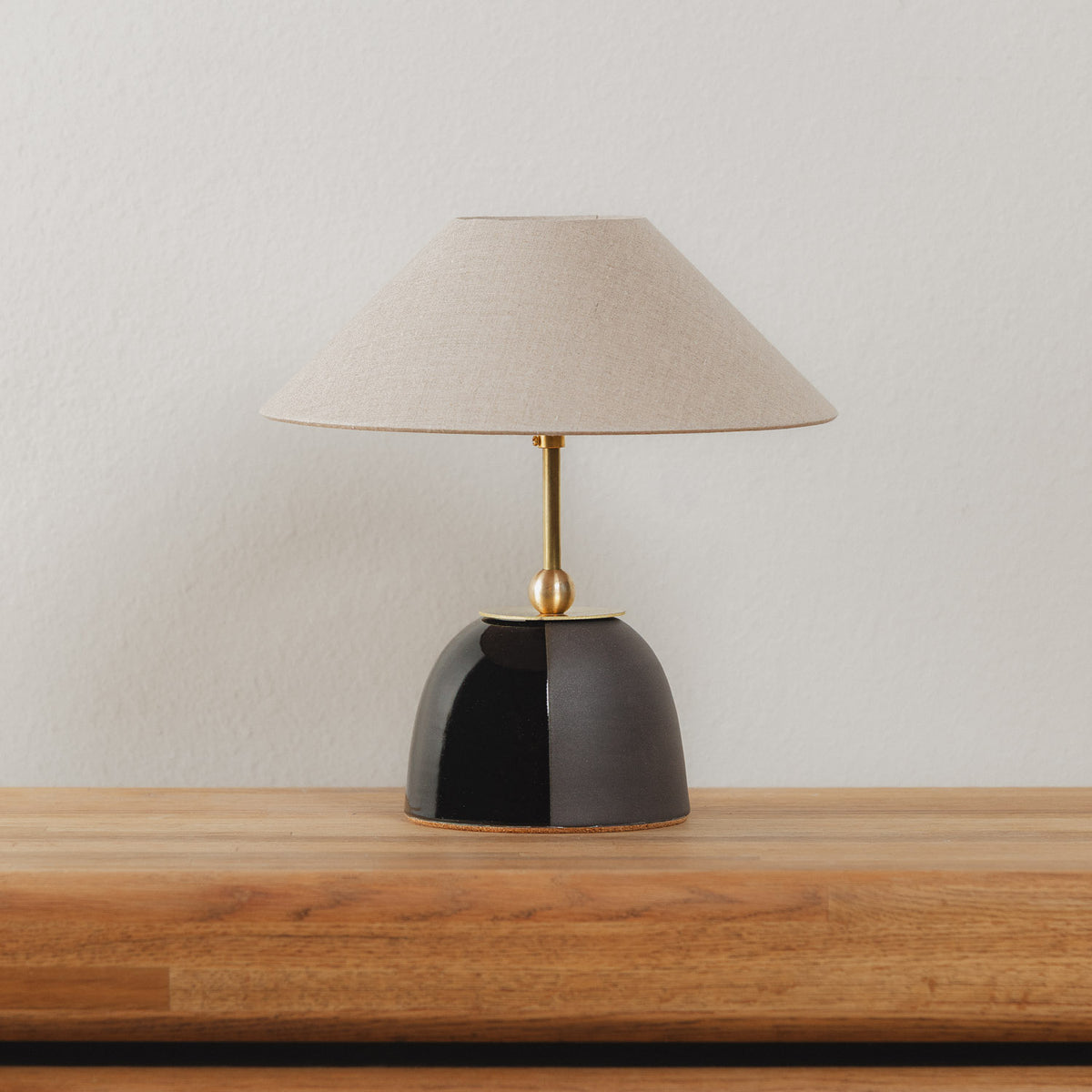 Duet Table Lamp in Obsidian
