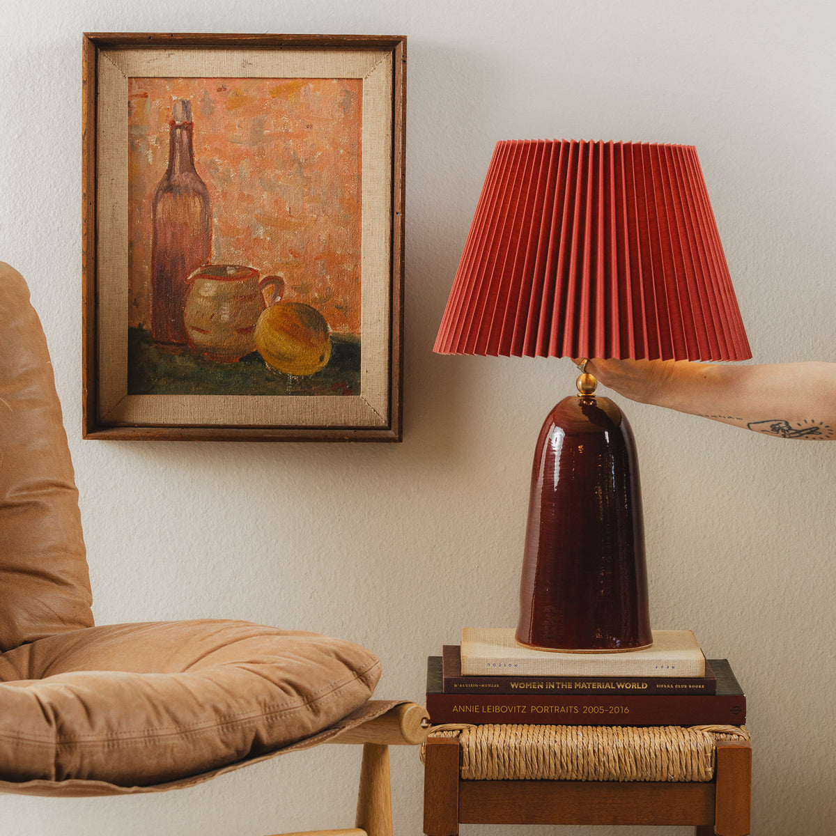 Pleat Table Lamp in Oxblood